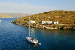 Sailing with S/Y IRIS