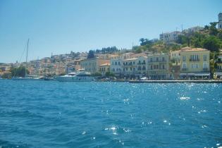 Sailing in Poros