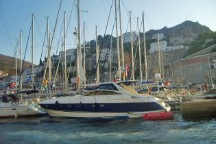 Sailing in Hydra Island