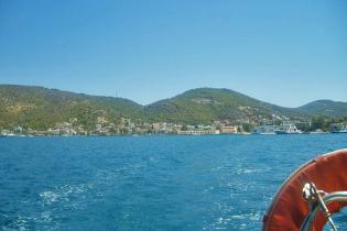 Sailing in Poros