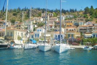 Sailing in Poros